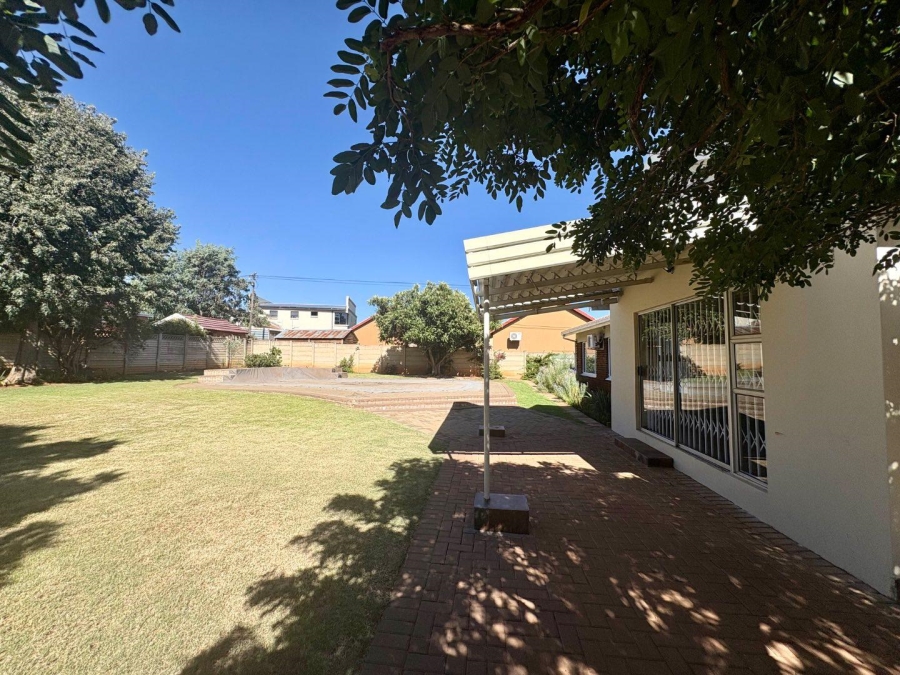 3 Bedroom Property for Sale in Universitas Ridge Free State